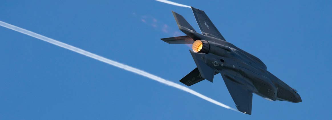 Arctic Thunder Open House